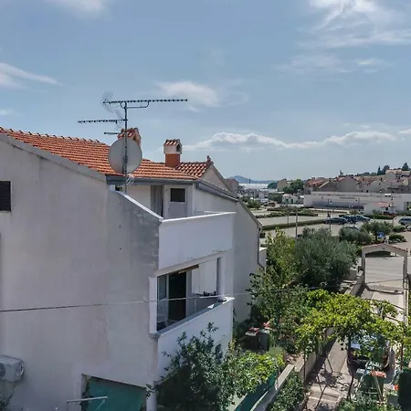 Apartment And Ilija *