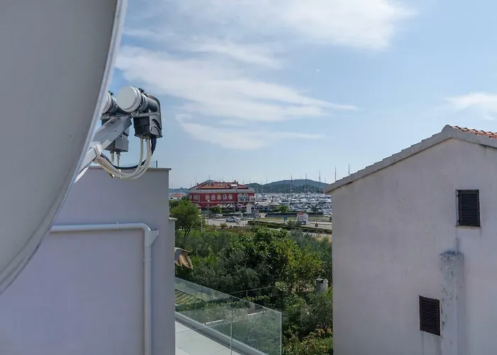 And Ilija Appartement Tribalj